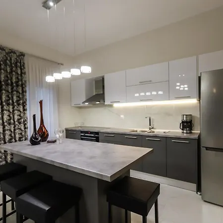 Erythrina #colony_deluxe_suite Thessaloníki